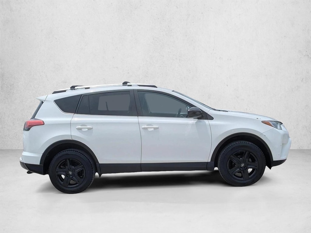 Used 2016 Toyota RAV4 LE SUV