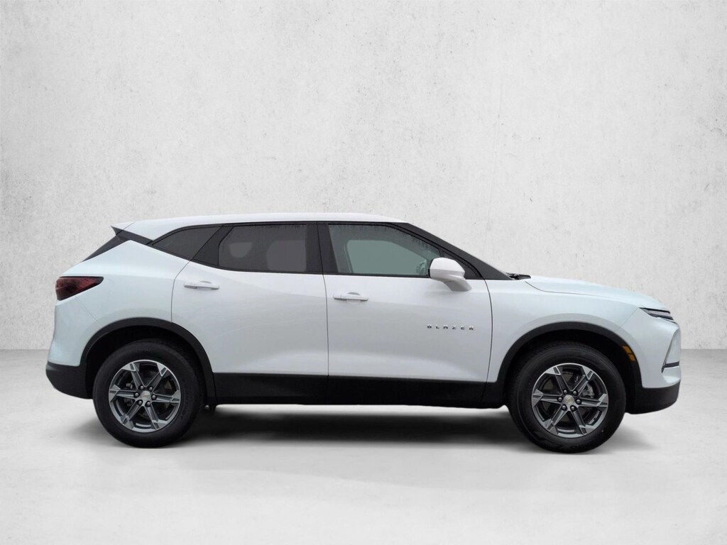 Used 2025 Chevrolet Blazer LT SUV