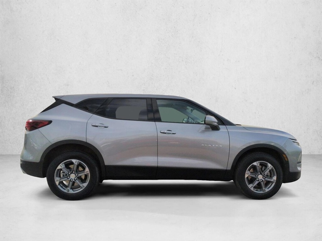 Used 2025 Chevrolet Blazer LT SUV