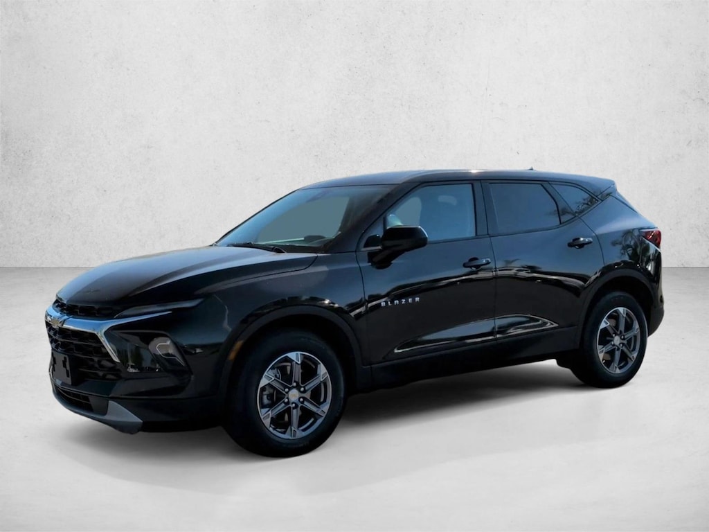 Used 2025 Chevrolet Blazer LT SUV