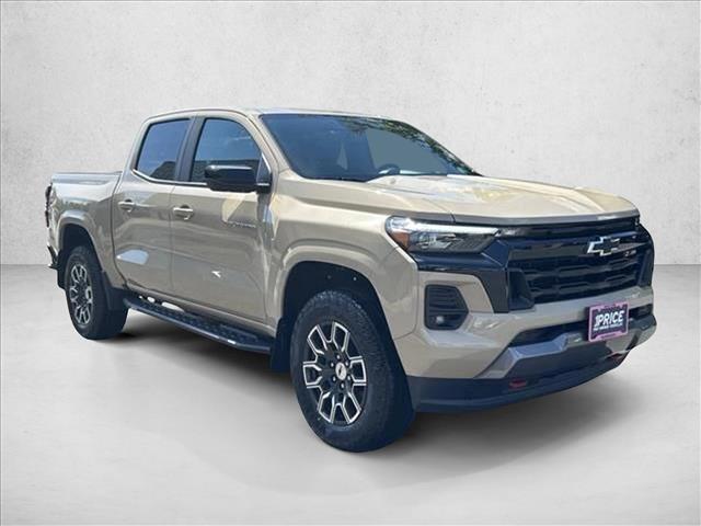 2023 Chevrolet Colorado Z71 photo 3