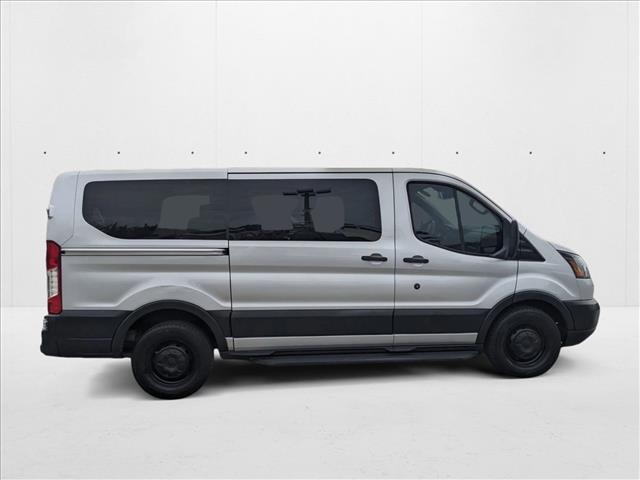 2018 Ford Transit photo 2