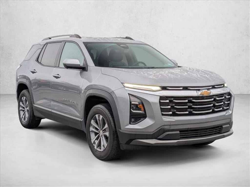 Used 2025 Chevrolet Equinox FWD LT SUV