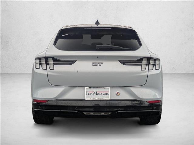 2022 Ford Mustang Mach-E GT photo 4