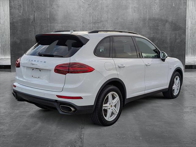 2015 Porsche Cayenne Diesel photo 3
