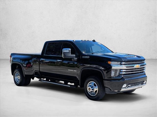 2020 Chevrolet Silverado 3500HD High Country photo 3