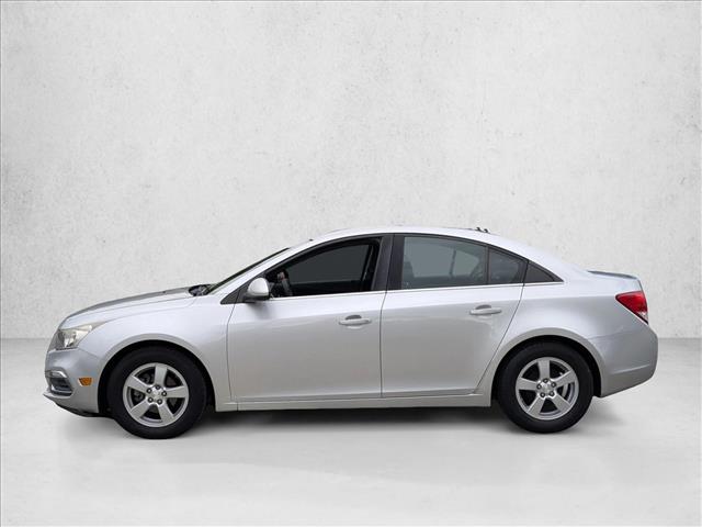 2016 Chevrolet Cruze LT photo 3