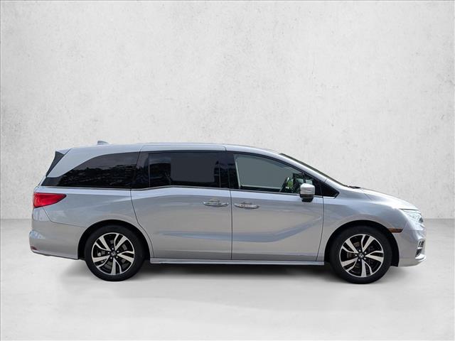 2018 Honda Odyssey Elite photo 4