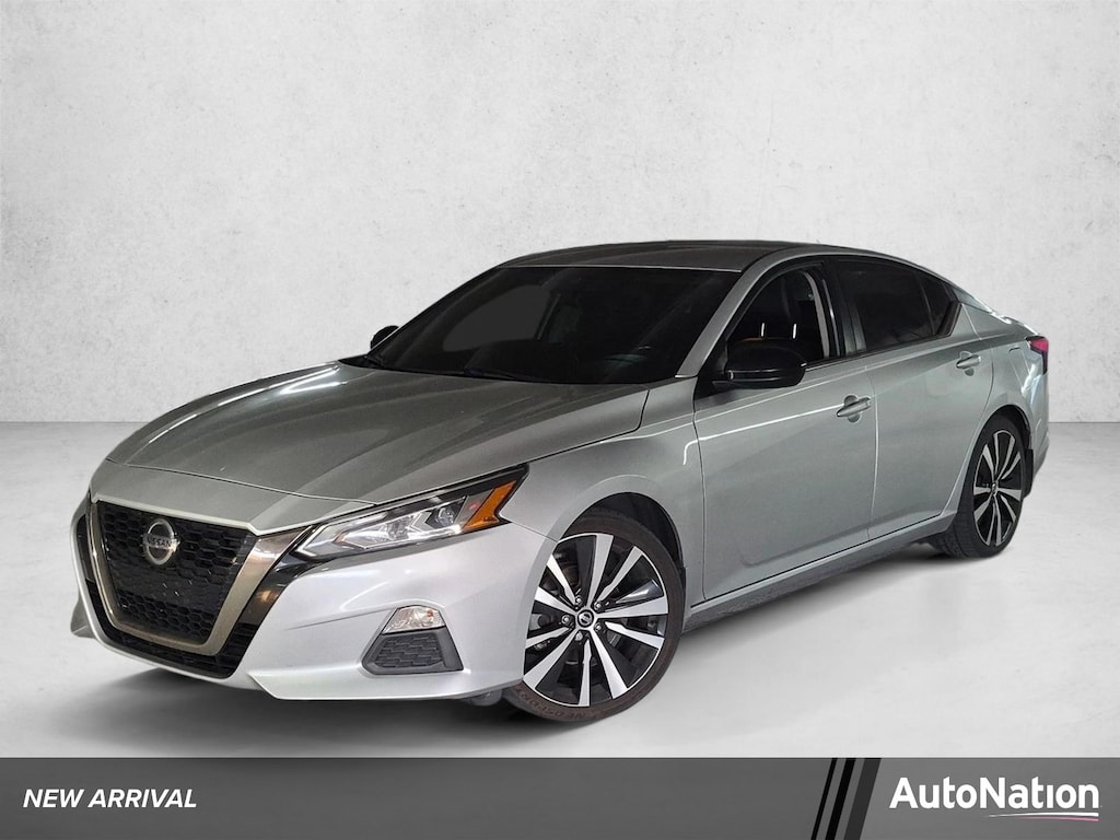 Used 2022 Nissan Altima 2.5 SR Sedan