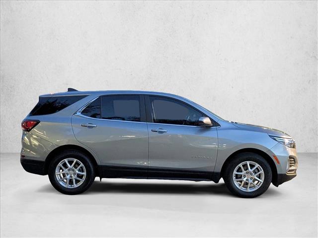 2024 Chevrolet Equinox LT photo 4