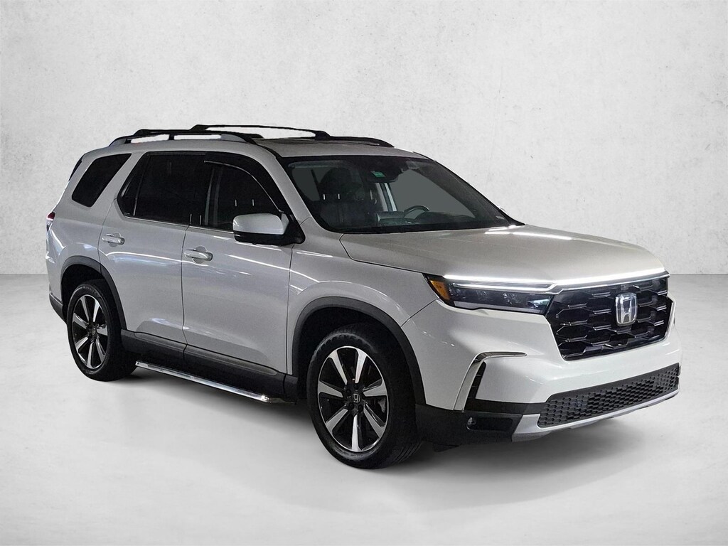 Used 2023 Honda Pilot Elite SUV