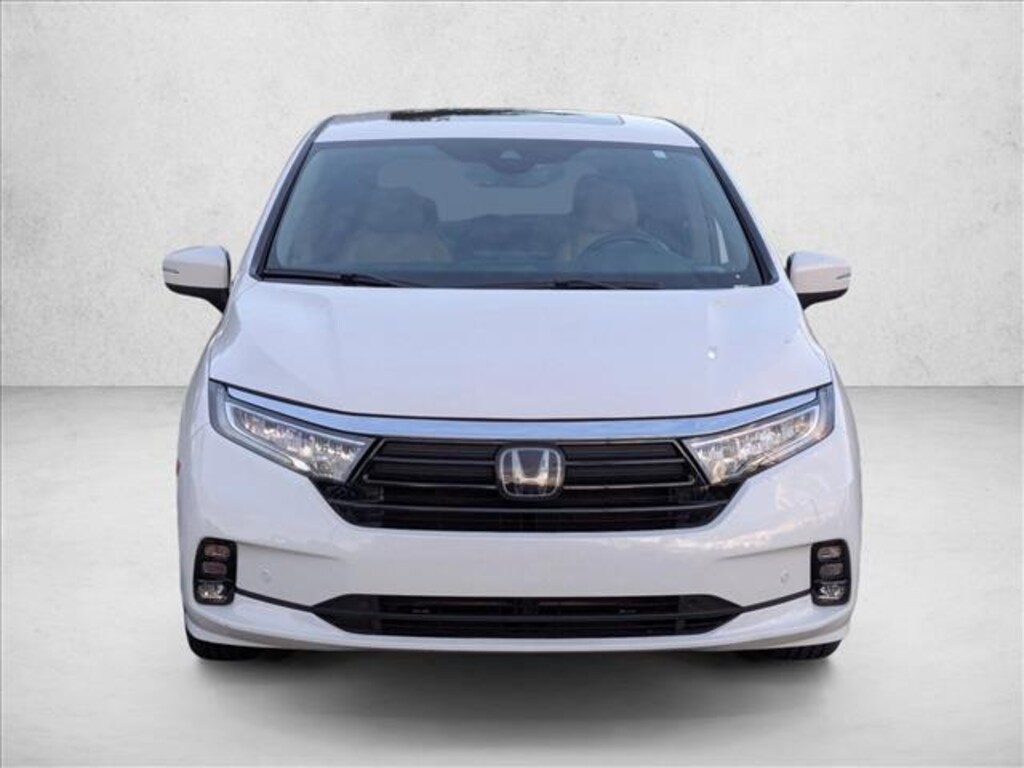 Used 2024 Honda Odyssey Touring Van