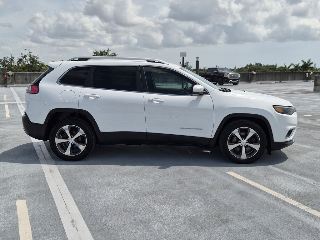 Used 2019 Jeep Cherokee Limited SUV