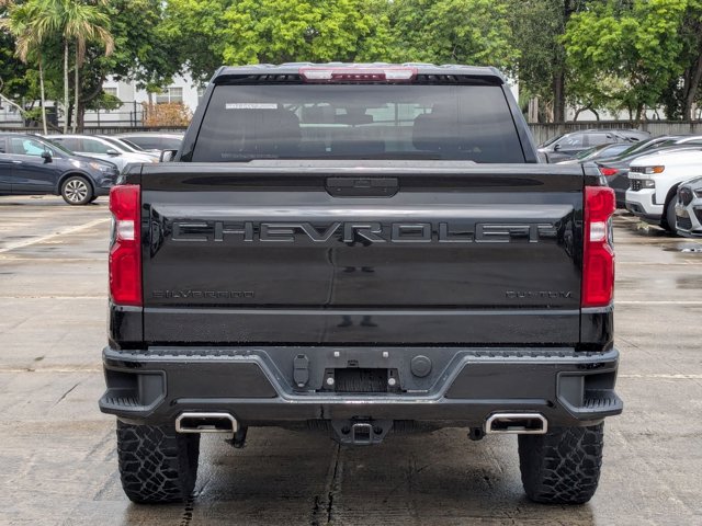 2022 Chevrolet Silverado 1500 Custom Trail Boss photo 3