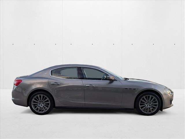 2019 Maserati Ghibli photo 4