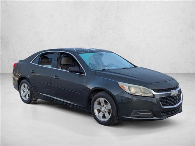 2015 Chevrolet Malibu LS photo 3