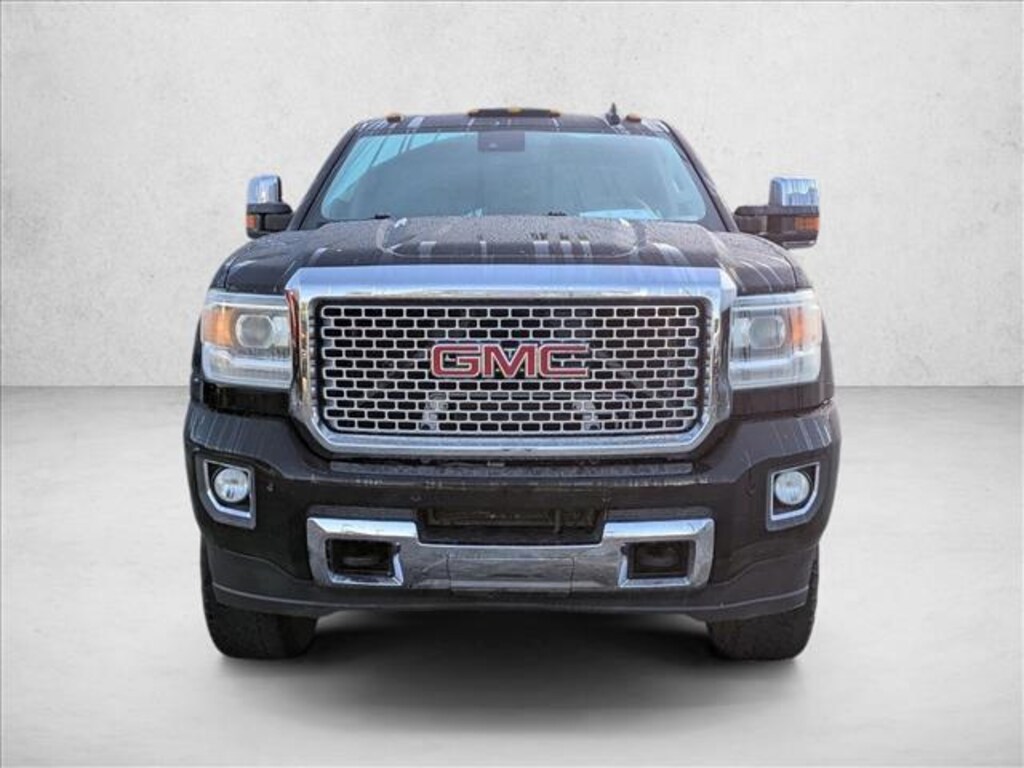 Used 2016 GMC Sierra 2500HD Denali Truck Crew Cab