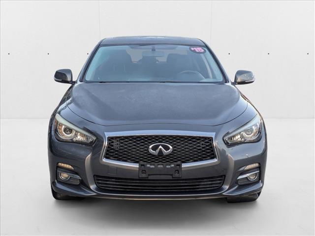 2015 Infiniti Q50 AWD photo 2