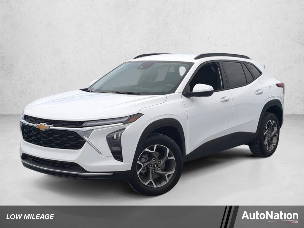 Certified 2025 Chevrolet Trax LT SUV