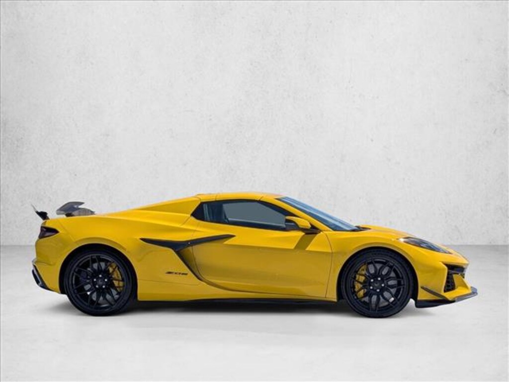 Used 2025 Chevrolet Corvette Z06 3LZ Convertible