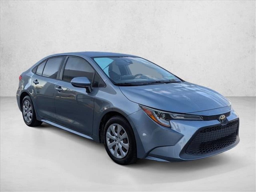 Used 2020 Toyota Corolla LE Sedan