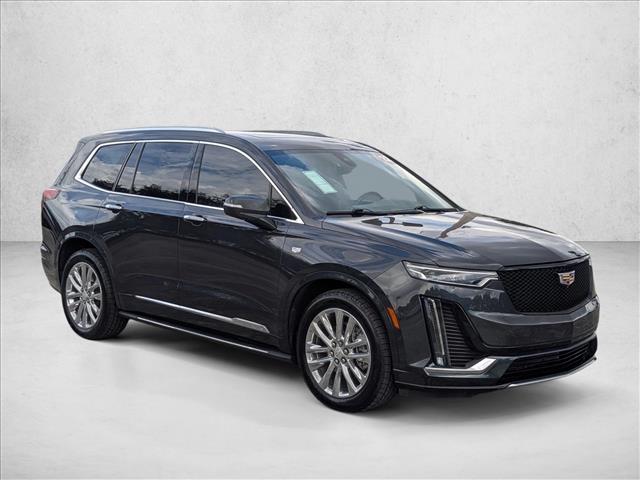 2022 Cadillac XT6 Premium Luxury photo 3