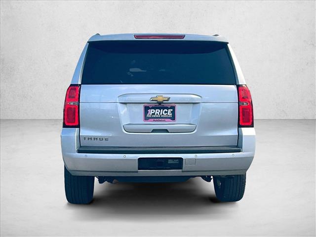 2017 Chevrolet Tahoe LT photo 3