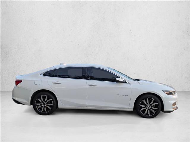 2016 Chevrolet Malibu 2LT photo 4