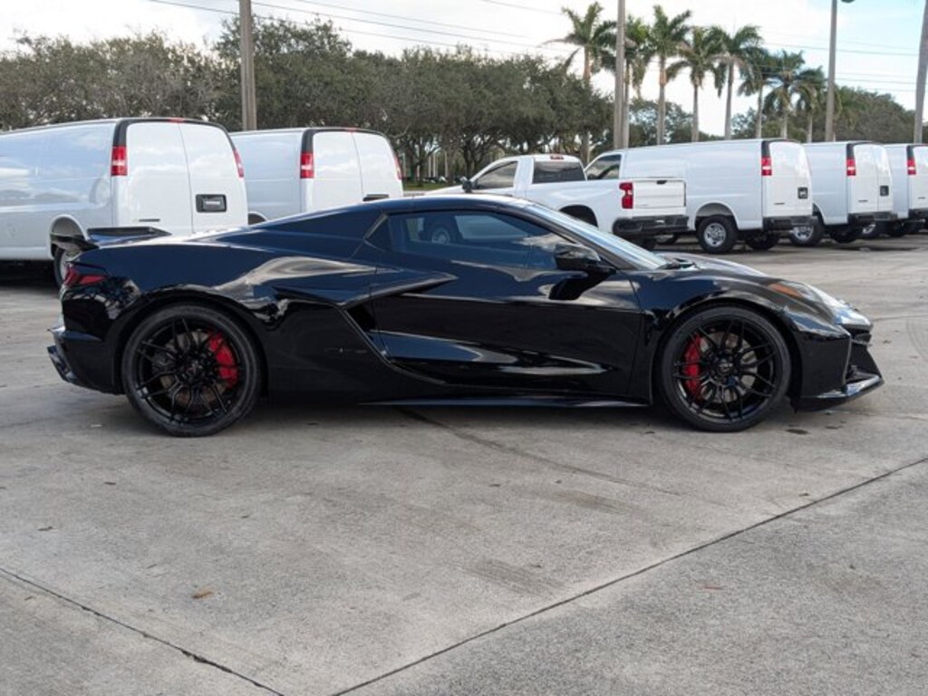 Used 2023 Chevrolet Corvette Z06 3LZ Convertible