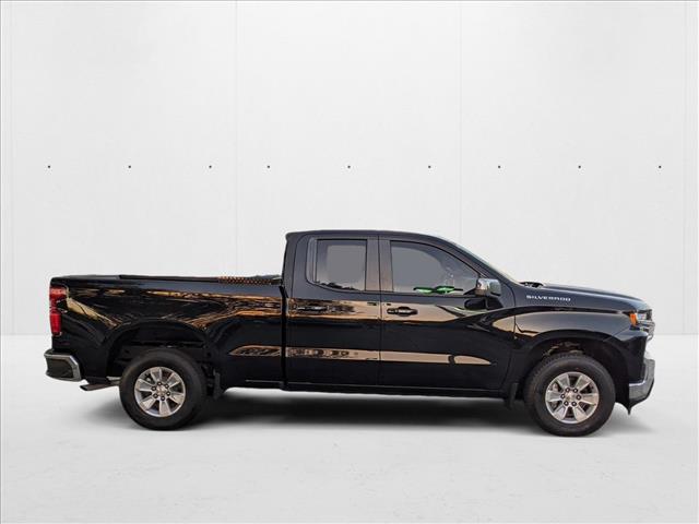 2020 Chevrolet Silverado 1500 LT photo 4