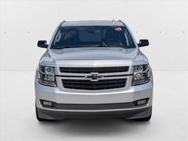 2019 Chevrolet Tahoe Premier photo 2