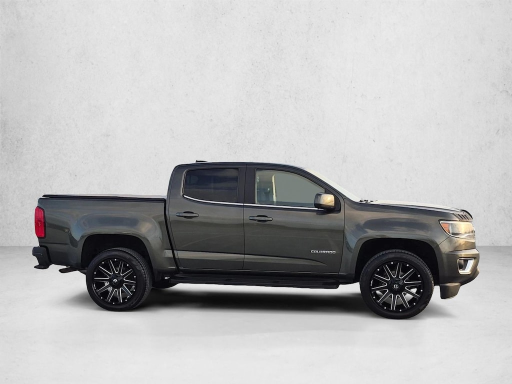 Used 2018 Chevrolet Colorado 2WD LT Truck Crew Cab
