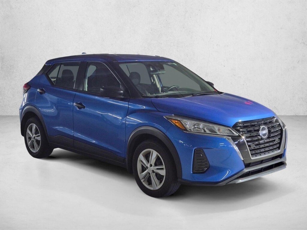 Used 2023 Nissan Kicks S SUV