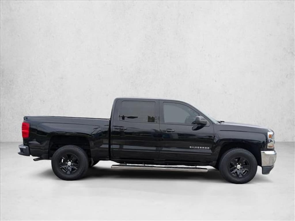 Used 2018 Chevrolet Silverado 1500 LT Truck Crew Cab