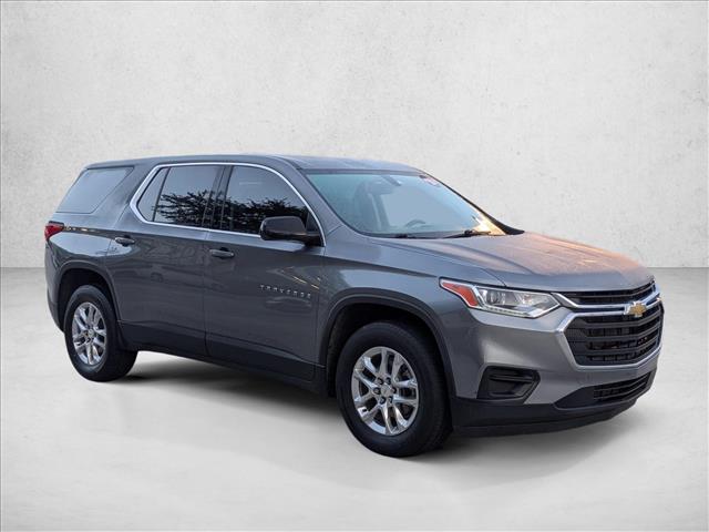 2020 Chevrolet Traverse LS photo 3