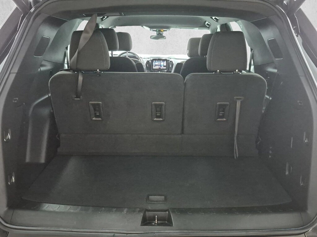 Certified 2023 Chevrolet Traverse LT Cloth SUV