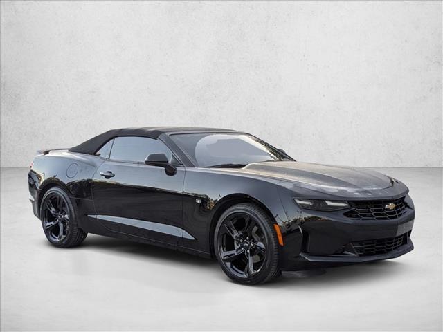 2023 Chevrolet Camaro 2LT photo 3