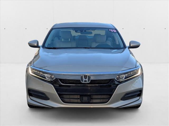 2019 Honda Accord LX 1.5T photo 2