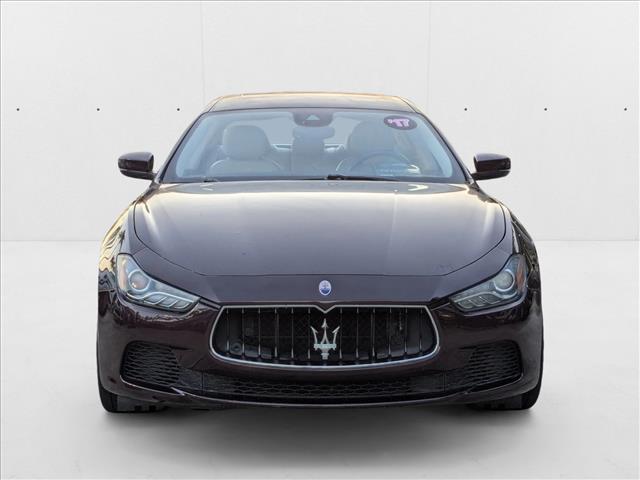 2017 Maserati Ghibli photo 2