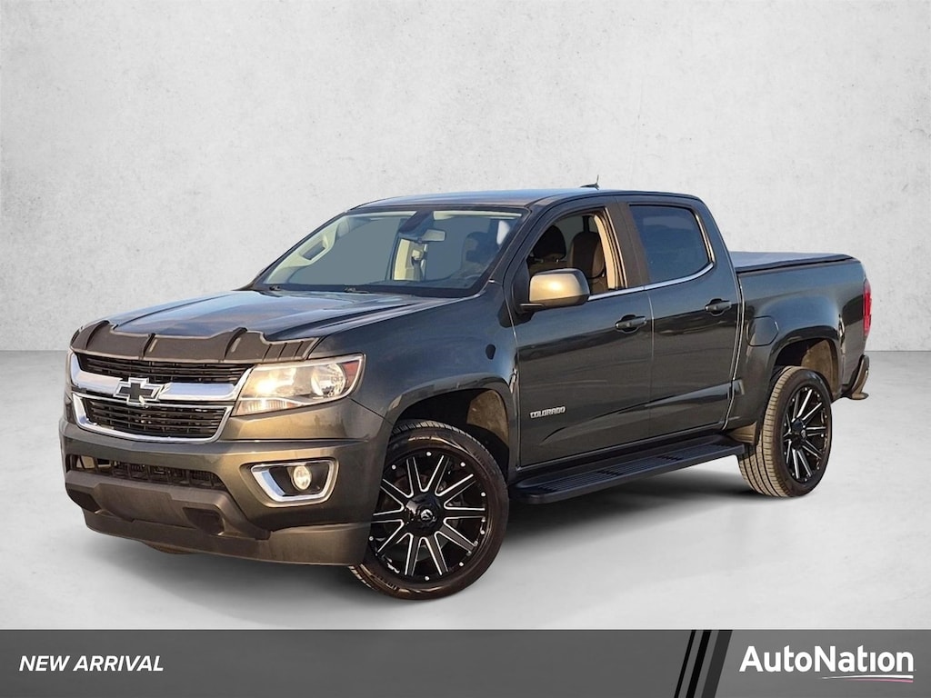 Used 2018 Chevrolet Colorado 2WD LT Truck Crew Cab