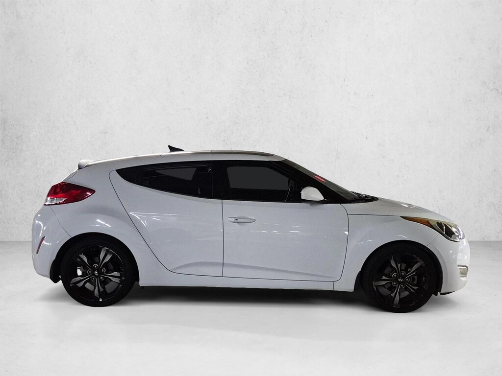 Used 2017 Hyundai Veloster Value Edition Hatchback