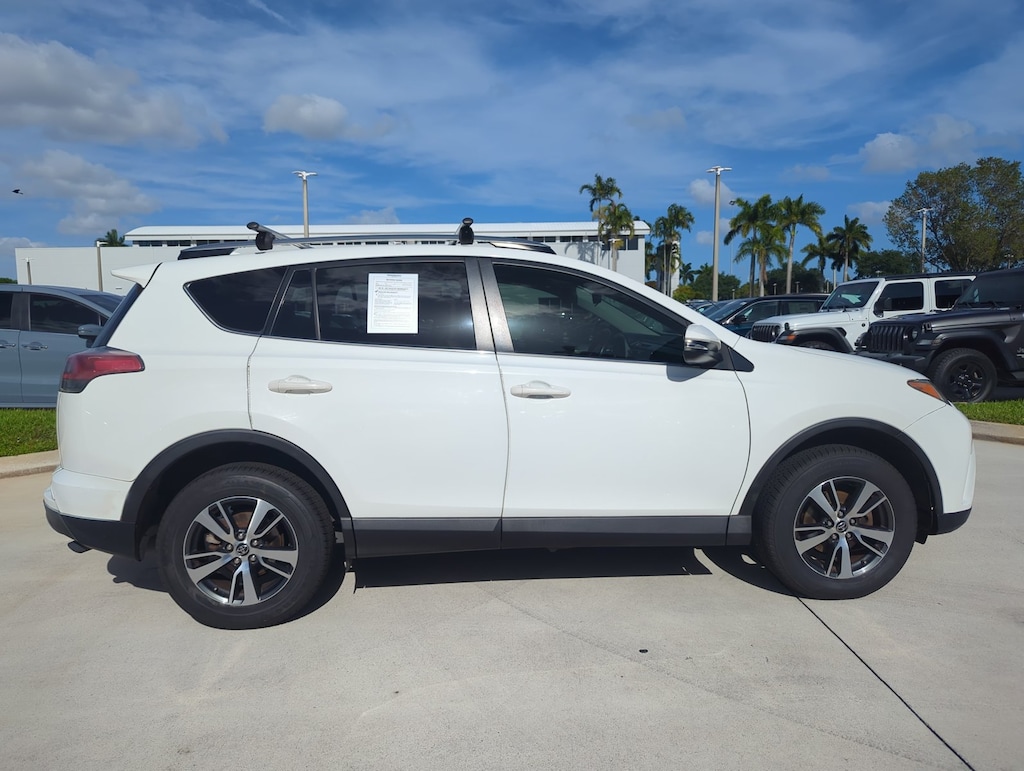 Used 2018 Toyota RAV4 XLE SUV