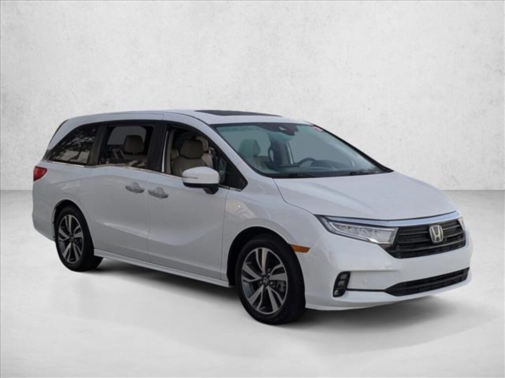 Used 2022 Honda Odyssey Touring Van