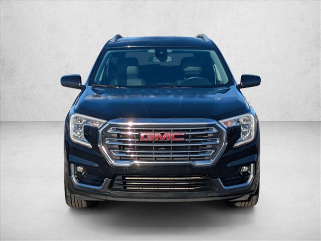 2023 Gmc Terrain SLT photo 2