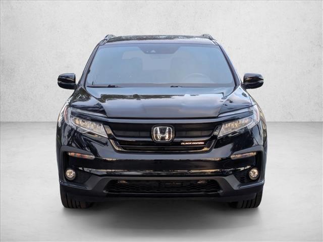 2022 Honda Pilot Black Edition photo 2