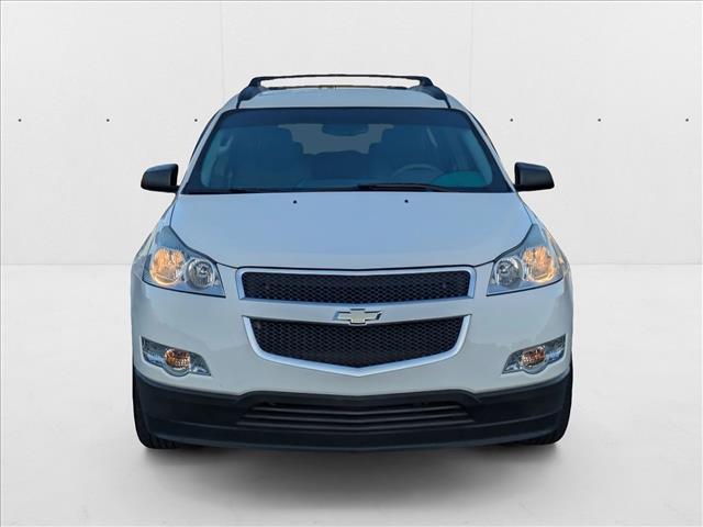 2012 Chevrolet Traverse LS photo 2