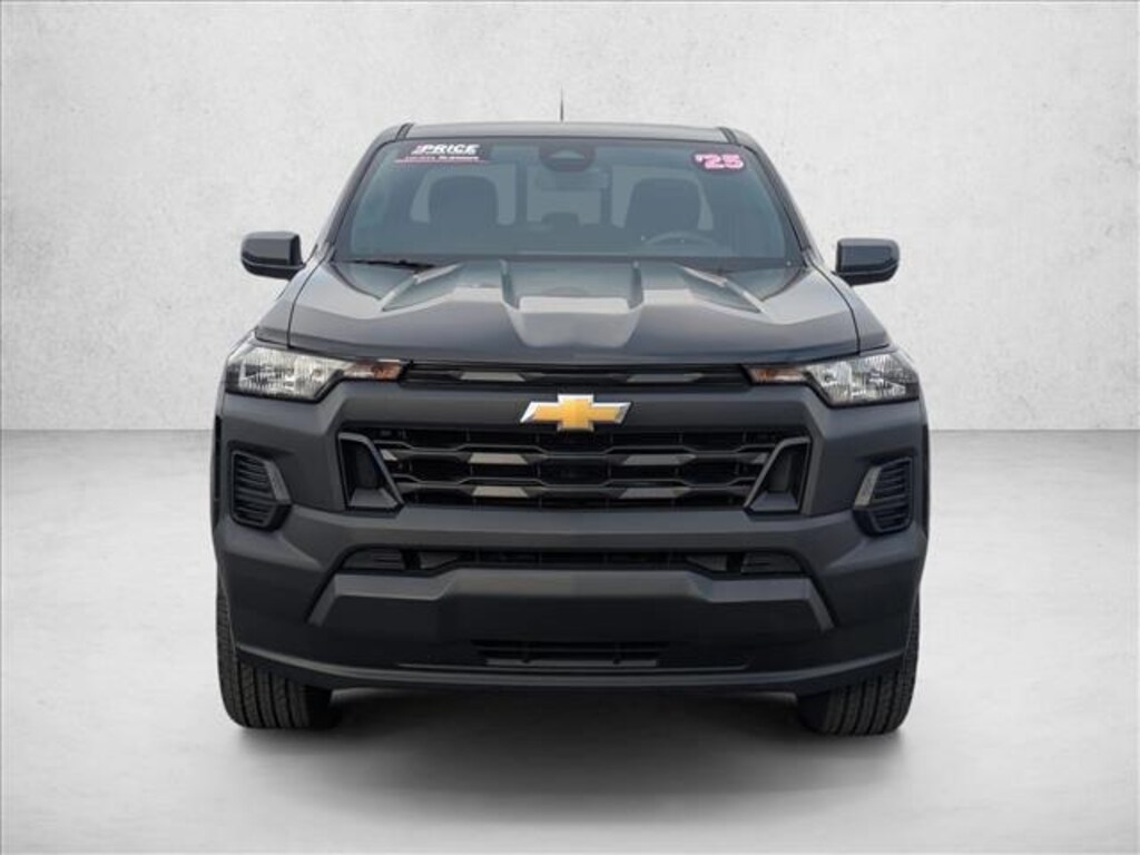 Used 2025 Chevrolet Colorado 2WD Work Truck Truck Crew Cab