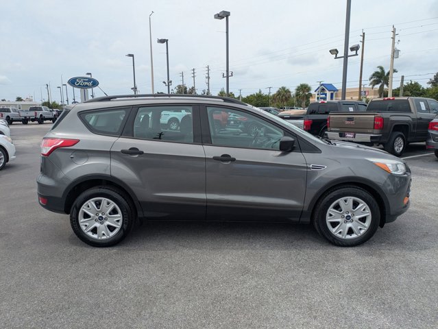 2014 Ford Escape S photo 4