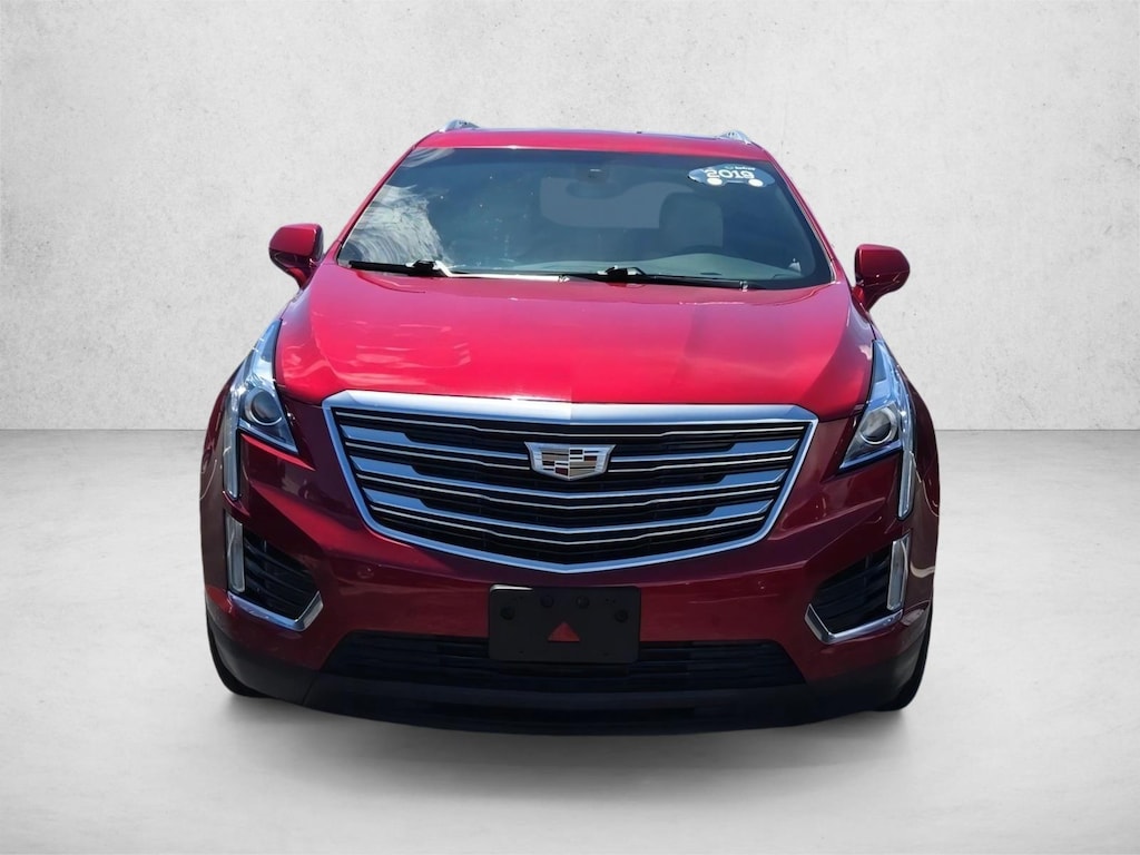 Used 2019 CADILLAC XT5 Luxury FWD SUV