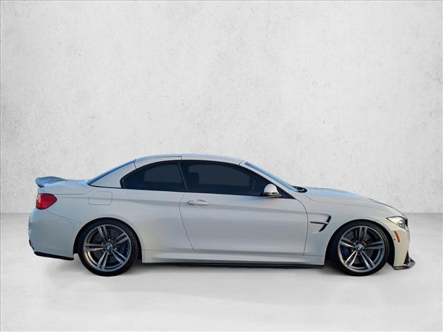 2015 Bmw M4 Convertible photo 3
